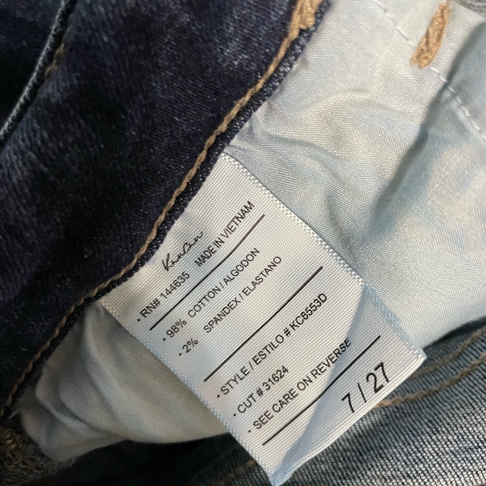 Kancan Destroyed Jeans KC8553D Dark Distressed Women’s size 7/27 frayed hem - Picture 14 of 16
